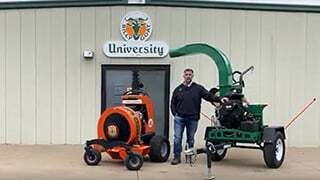 Hurricane Z3000 & 37 HP Debris Loader